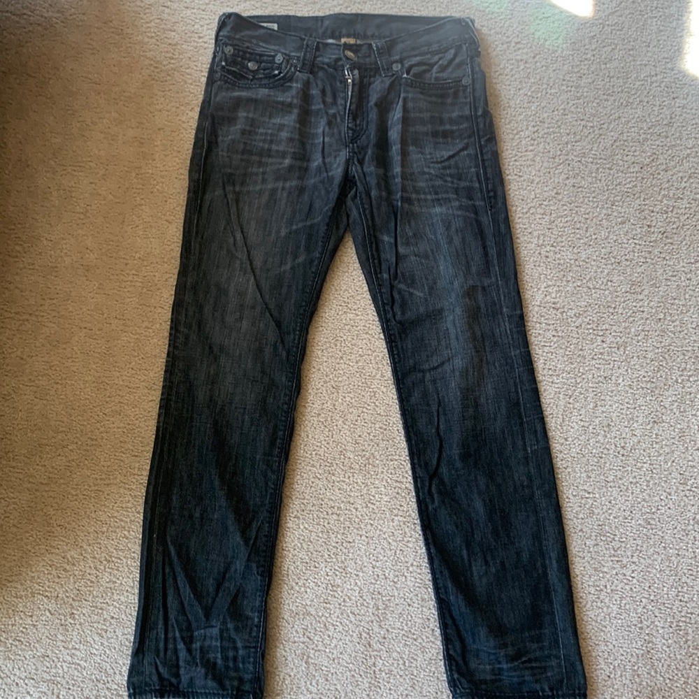 Mens true religion Geno  size 34 jeans- relaxed